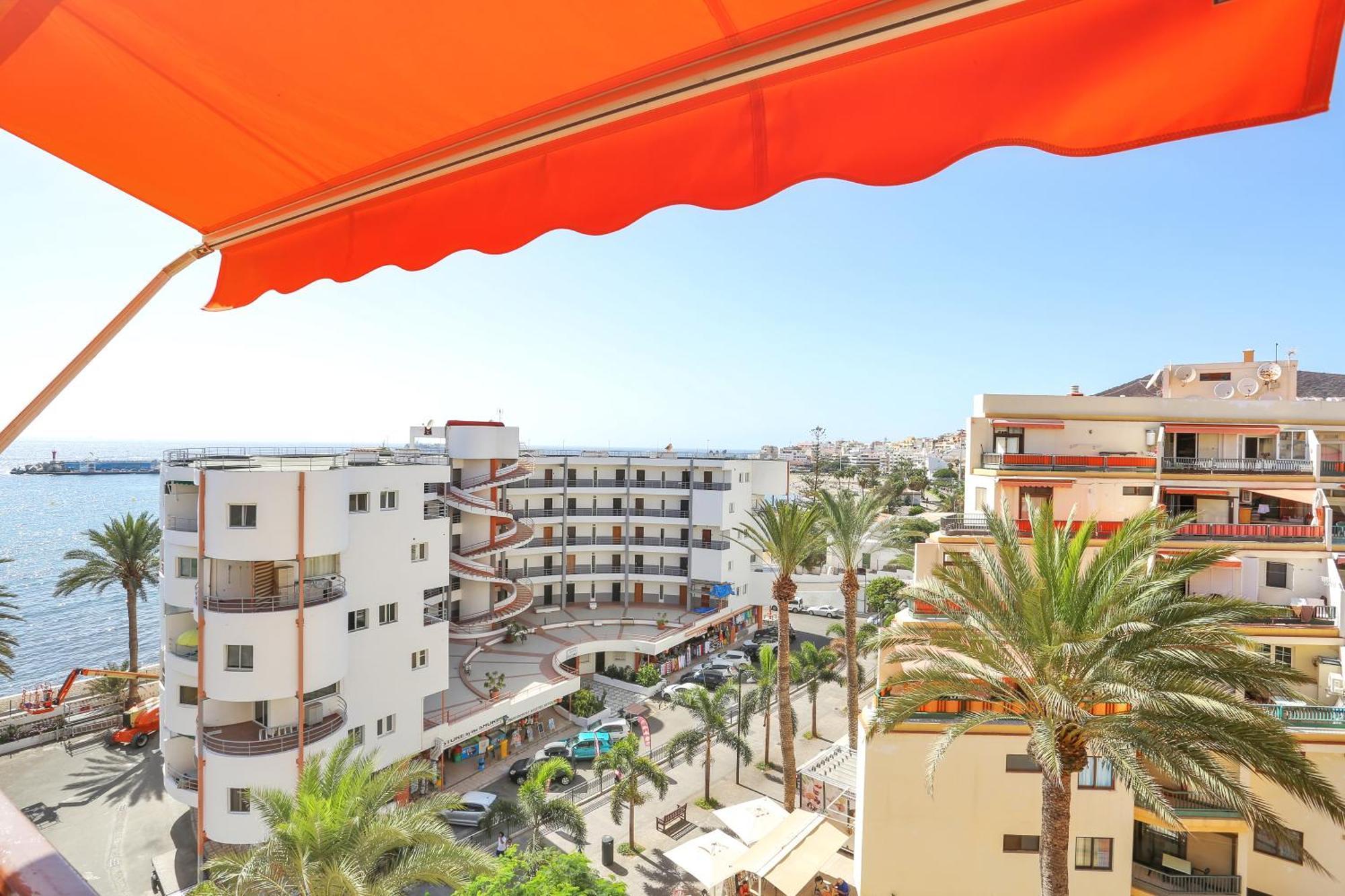 Appartement Luxory Dreamy Sunset, Seafront, Direct Access To The Promenade,Wifi,Pool,Free Parking à Los Cristianos  Extérieur photo