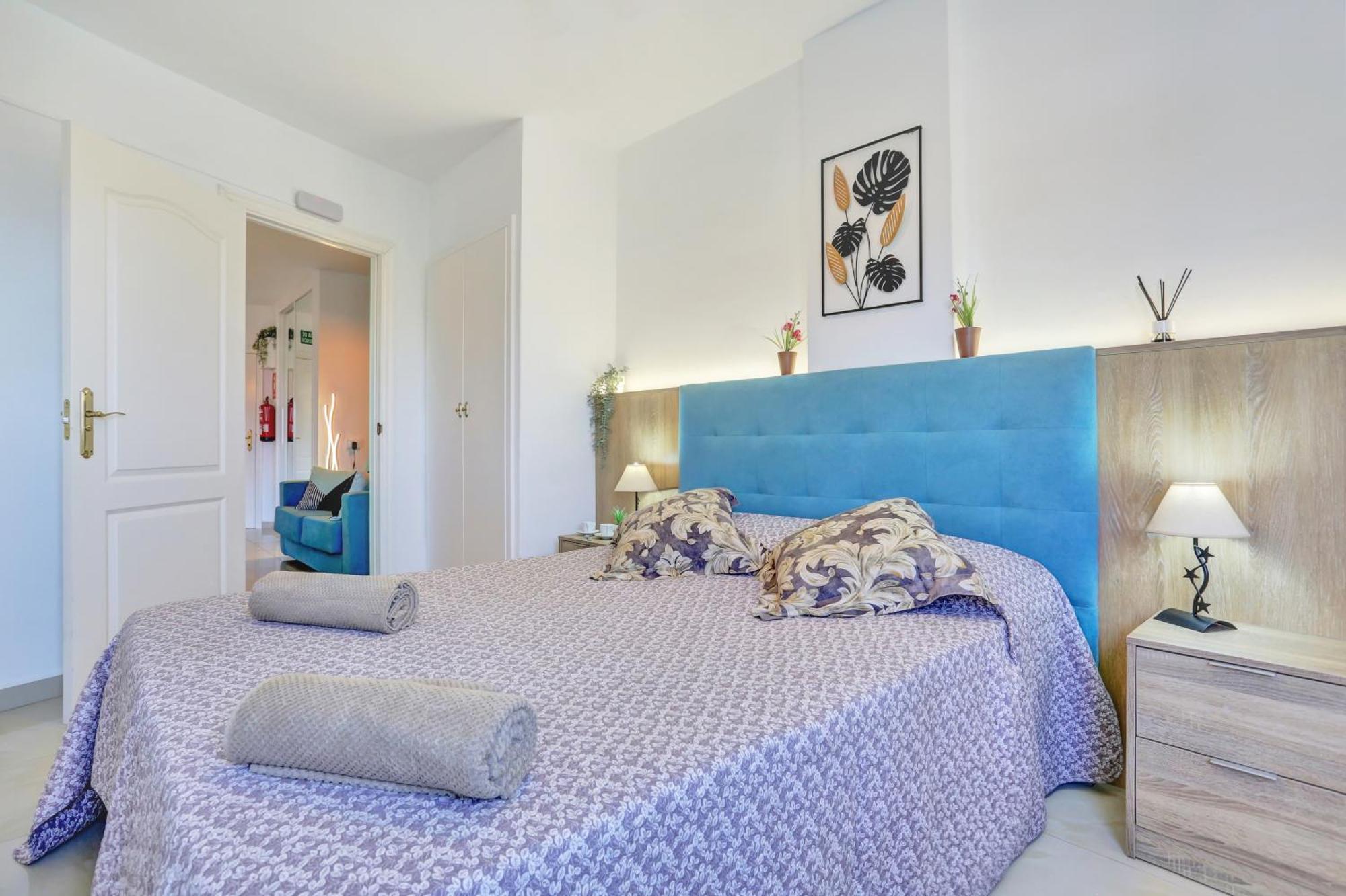 Appartement Luxory Dreamy Sunset, Seafront, Direct Access To The Promenade,Wifi,Pool,Free Parking à Los Cristianos  Extérieur photo