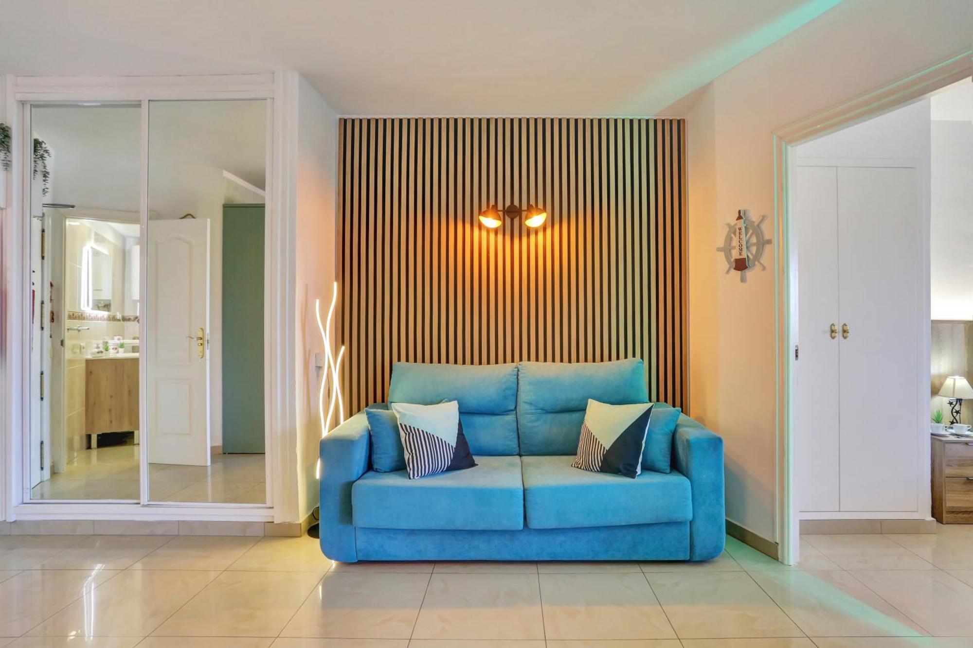 Appartement Luxory Dreamy Sunset, Seafront, Direct Access To The Promenade,Wifi,Pool,Free Parking à Los Cristianos  Extérieur photo
